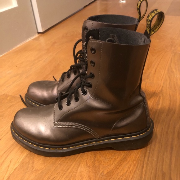 used doc marten boots